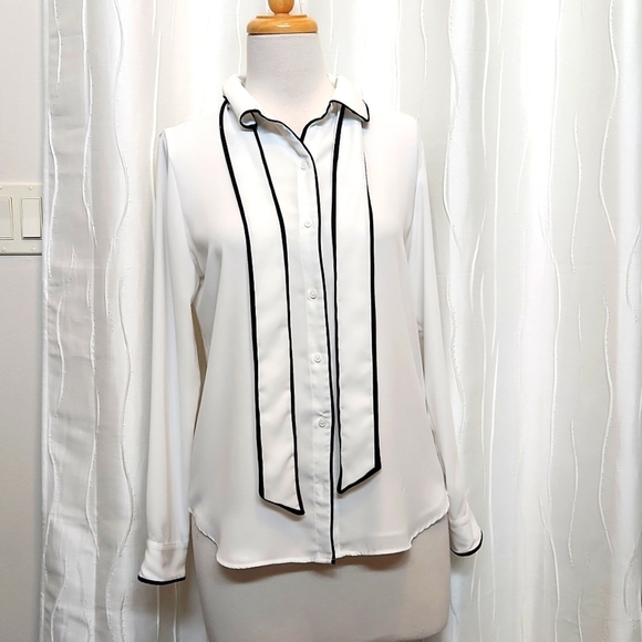DKNY White Button Long Sleeve Top - Picture 3 of 8
